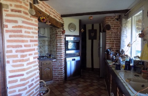 Brie Casa | Gîte for 2 to 6 people, 3500 l spa, swimming pool, boules pitch.