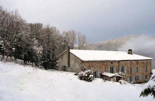 Sauvain Casa | Gîte historique avec jardin et cheminée près de Sauvain - FR-1-496-315