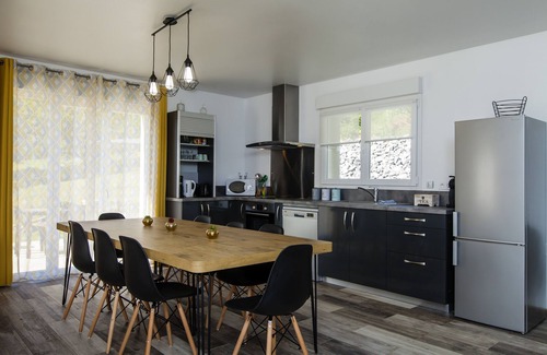 Tournavaux Casa | Gîte Le Haut Rivage, Maison Individuelle Avec Garage