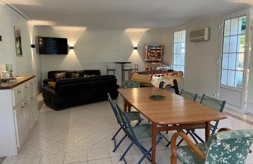 Moncaut Casa | Gîte Les Platanes à Pouzergues