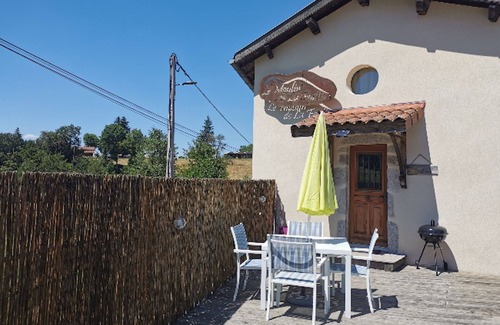 Viscomtat Casa | Gîte near Thiers - le Chepti 5 people in Viscomtat