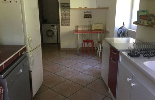 Montjaux Otro | Cama / Gran casa familiar en el campo tranquilo