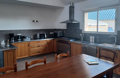 Pontorson Casa | Gîtes les 2 Clos au Pied du Mont