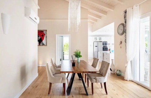 Granarolo dell'Emilia Villa | G&P Luxury Villa With Pool