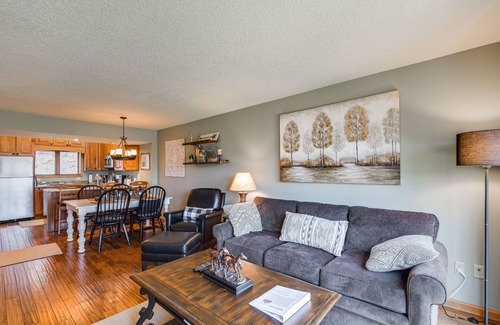 The Galena Territory Casa | Galena Townhome w/ Deck & Golf Course View!