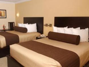 Florida Central Atlantic Coast Hotel | Galleria Palms Orlando - Free Theme Park Shuttles