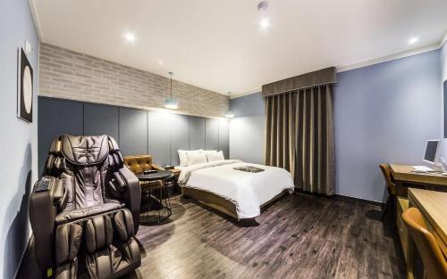 Seongnae-dong Hotel | Gangdong Moon Boutique Hotel
