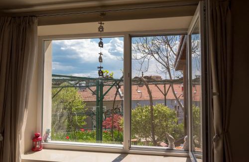 Dragijevo Apartamento | Garden Gate Studio