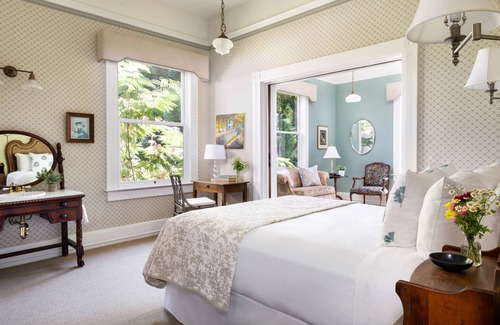 Downtown Cama Y Desayuno | Garden Street Inn, A Kirkwood Collection Hotel