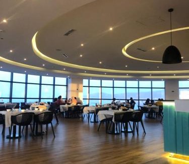 Ain El Turk Complejo | GARDENIA HOTEL ORAN