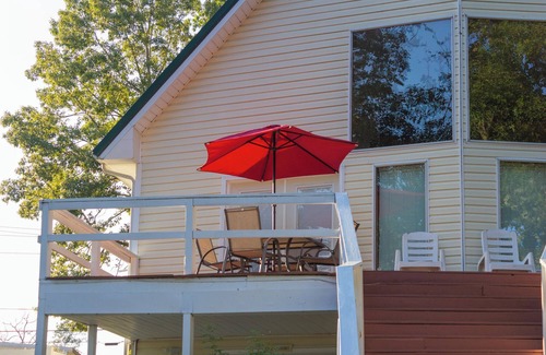 Norfork Chalet De Esquí | "Gardenside Chalet" Walk-in Norfork River Access in Norfork, AR