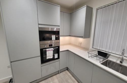 Finchley Apartamento | Garland Modern 4 Bedroom Central Apartment London