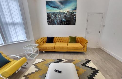 Finchley Apartamento | Garland Modern 4 Bedroom Central Apartment London