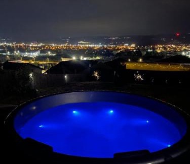 Cluj-Napoca Apartamento | Garsonierǎ la curte cu ciubǎr