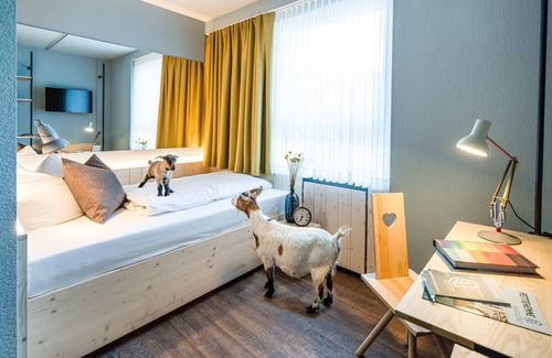 Hochdahl Hotel | Gartenhotel Fettehenne