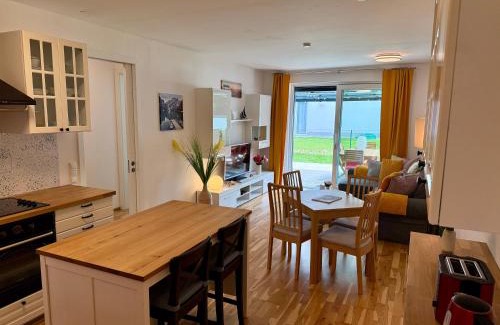 Poertschach am Woerthersee Apartamento | Gartenwohnung