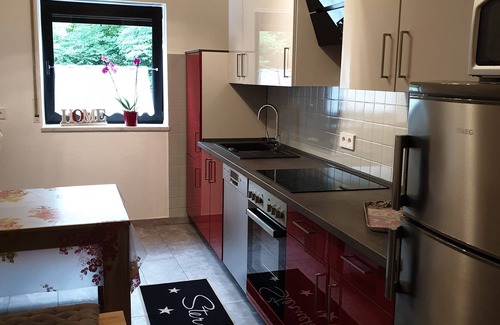 Saarlouis Apartamento | Gästehaus Schwinn, muy moderno y amueblado con buen gusto, se siente bien