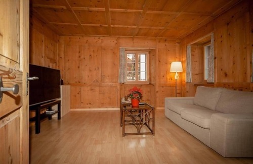 Salouf Hotel | Gasthaus Alpina Salouf