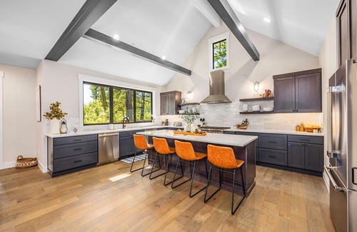 Roslyn Casa | Gated Luxury Retreat | Near Nelson Farm+Swim Spa/GameRm+Hidden Rewards Awaits