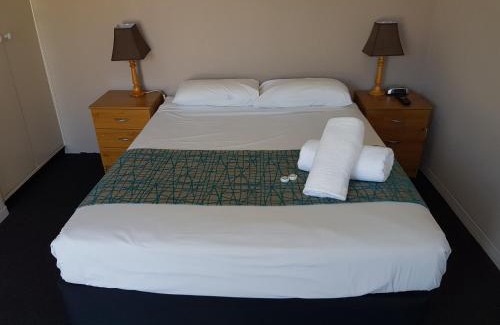 Gateshead Hotel | Gateshead Tavern & Motel