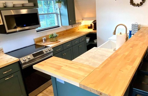 Talbot's Corner Cabaña | Gatewood Getaway