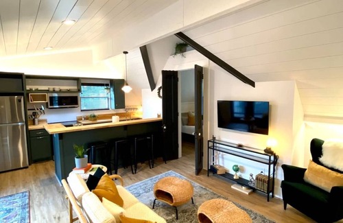 Talbot's Corner Cabaña | Gatewood Getaway