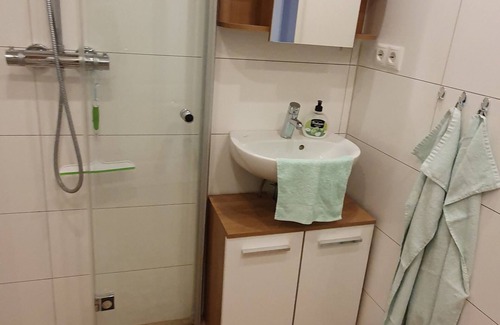 Floersheim Dalsheim Apartamento | Gemütliche Ferienwohnung mit Idyllischen Innenhof zum Wohlfühlen