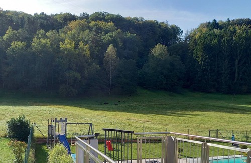 Trulben Apartamento | Gemütliche, Moderne Ferienwohnung im Herzen der Pfalz. Wanderwege in der Nähe