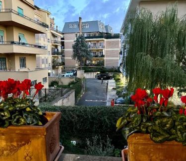 Quartiere XXVII Primavalle Apartamento | Gemelli Flower's House