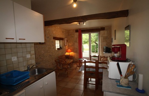 Thenon Casa | Genets 2, Your family gite in the heart of Les Genêts for 4 people
