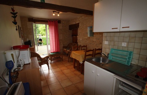 Thenon Casa | Genets 2, Your family gite in the heart of Les Genêts for 4 people