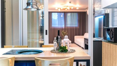 Geoje Casa | Geojedo Modern 239 Pension Spa, Netflix, Munhwanuri