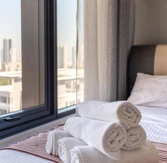 Downtown George Town Apartamento | Georgetown Tropicana 218 by Airlevate Suites