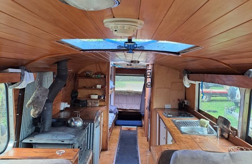 Karapiro Casa | Get away from it all, relax in a 1971 Bedford bus over looking lake Karapiro