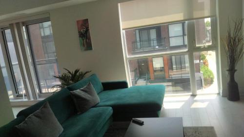 Woodbridge Apartamento | GGP Boutique Townhome