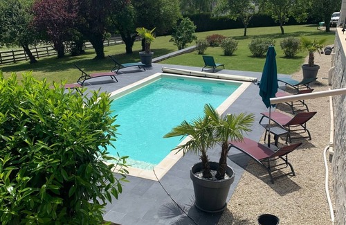 Cravant-les-Coteaux Casa | Gite à Cravant les Coteaux