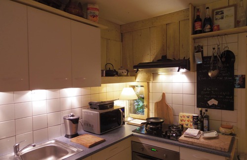 Tremolat Casa | Albergue 4 pers. Dordogne rodeado de árboles y cerca de una posada tradicional