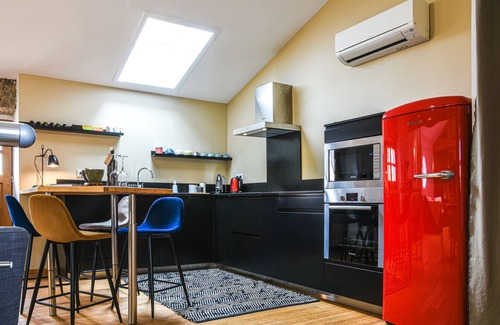 Mirepoix Apartamento | Apartamento tranquilo, gran terraza privada, el centro de Mirepoix, wifi gratuito.