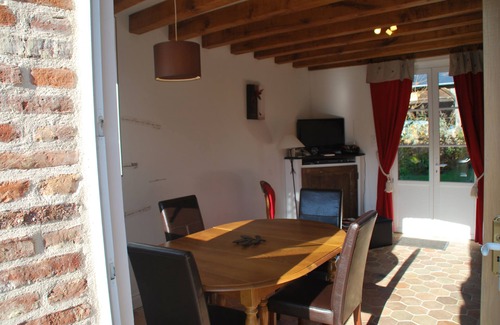 Cleres Cabaña | GITE DE LA CLERETTE, poco acogedor nido, bonito pueblo turístico, tiendas, SNCF