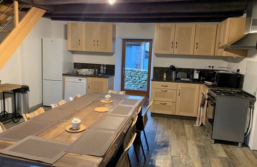 Bersac-sur-Rivalier Cabaña | GÎTE DE LA FONTAINE in the countryside of the Monts d'Ambazac