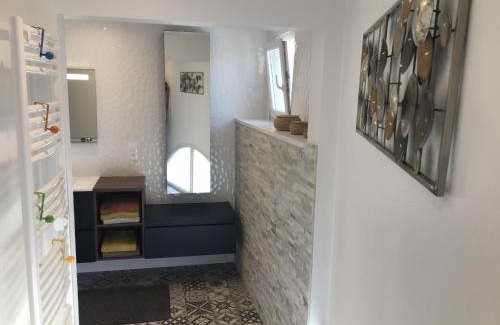 Colombe-le-Sec Apartamento | GITE FLEURS DE VIGNES