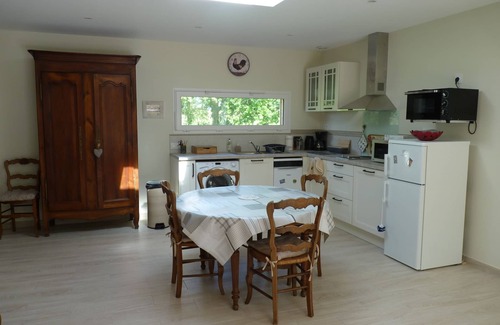 Cany-Barville Casa | Gîte for 4 to 5 people, ideal for families with children, horses welcome