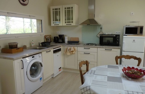 Cany-Barville Casa | Gîte for 4 to 5 people, ideal for families with children, horses welcome