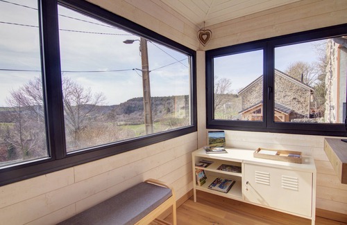 Saint-Front Casa | Gite l'orée du Mézenc * and its private Nordic bath