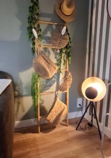 Breteil Casa | Gite La maison du 37 avec terrasse et jardinet