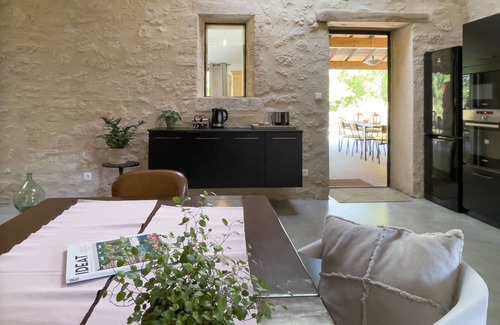 Grezillac Casa | Gite Le Chai, design loft and private pool in the heart of the vineyards