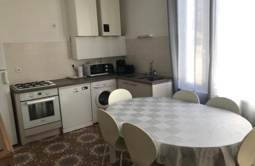 Ligny-le-Chatel Casa | Gite le Vaudésir