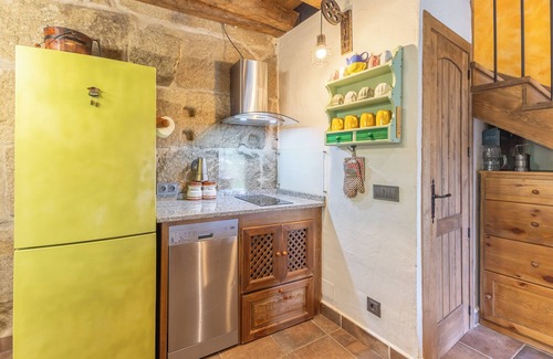 San Martin del Pimpollar Casa | Casa rural 'Molino Navarenas' con vistas al lago, balcón y Wi-Fi