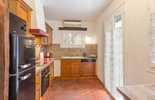 Montalet-le-Bois Cabaña | Gite Montalet-le-Bois, 2 bedrooms, 6 persons