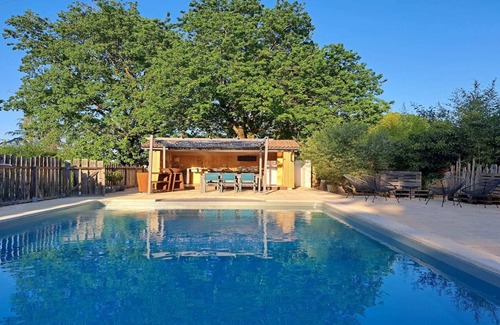 Pujaudran Cabaña | Gîte Pujaudrine, 2 rooms, air-conditioned with terrace for 1 to 4 people - shared outdoor swimming pool